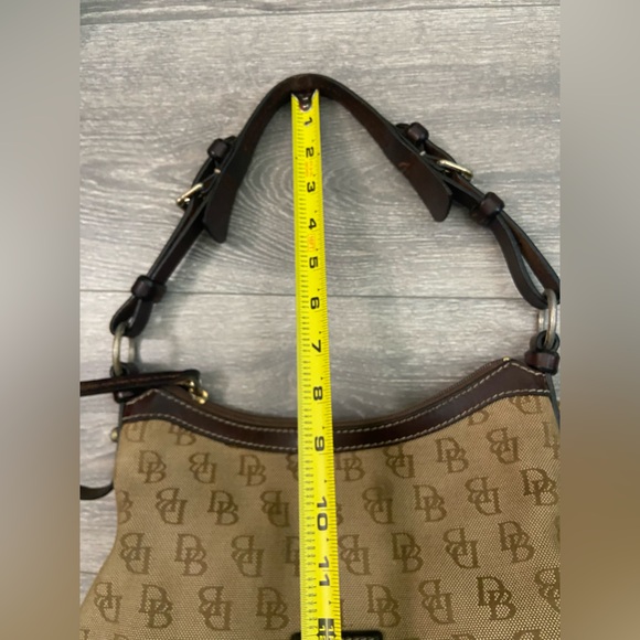 Dooney Bourke logo Tan & Brown Shoulder Purse with Brown Leather Trims Handbag - Picture 15 of 16